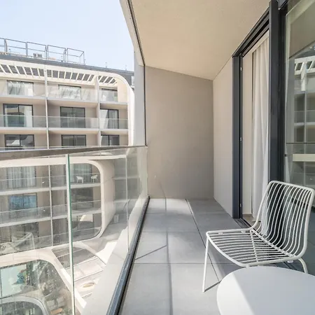 Апартаменты The Official Mercury - Luxurious With Wifi By 360 Estates *