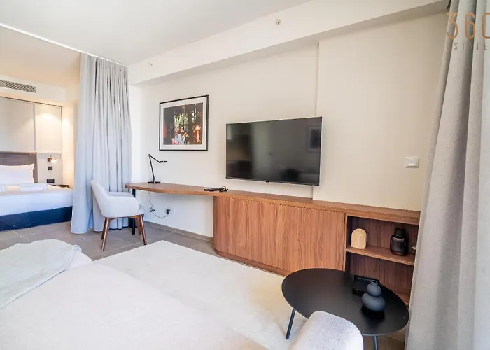 The Official Mercury - Luxurious With Wifi By 360 Estates *