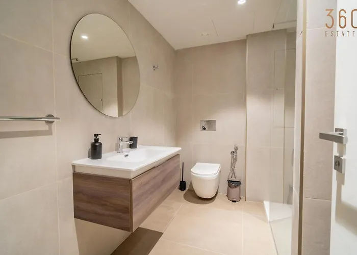 The Official Mercury - Luxurious With Wifi By 360 Estates Lejlighed *