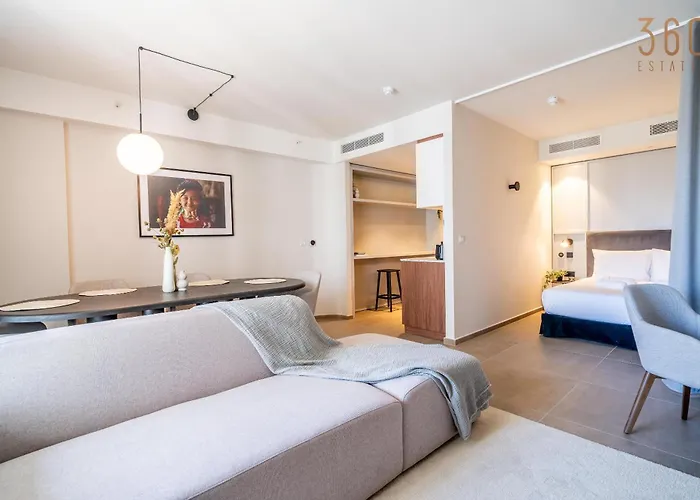 The Official Mercury - Luxurious With Wifi By 360 Estates