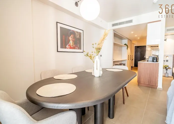 Apartment The Official Mercury - Luxurious With Wifi By 360 Estates *