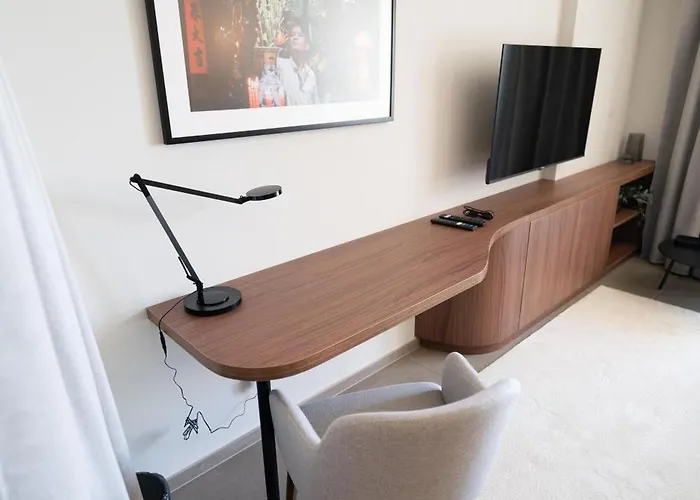 Apartment The Official Mercury - Luxurious With Wifi By 360 Estates *