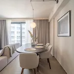 The Official Mercury - Luxurious With Wifi By 360 Estates