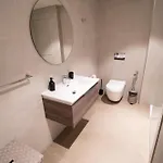 The Official Mercury - Luxurious With Wifi By 360 Estates Lägenhet